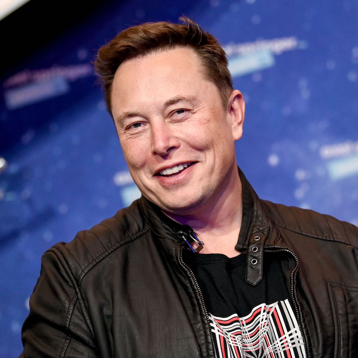 Elon Musk’s Speculated Plastic Surgery: Eyelid, Brow Lift, or Facelift?